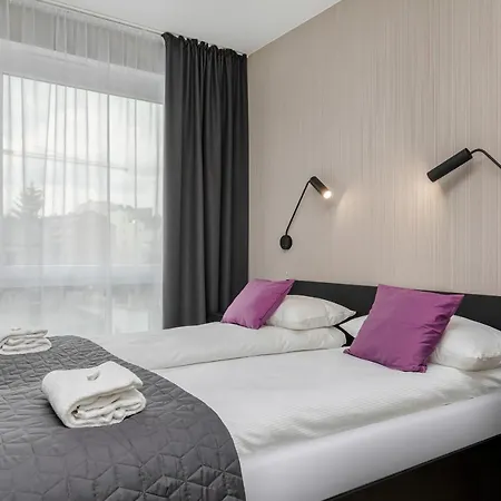 Modern Center By Renters Apartment