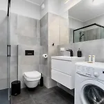Modern Center By Renters * Познань