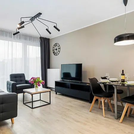 Modern Center By Renters *