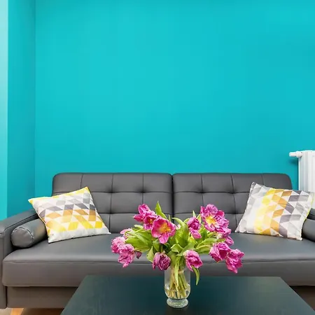 Modern Center By Renters Apartment *