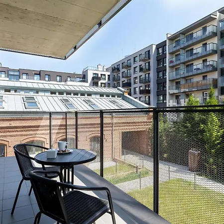 Modern Center By Renters * Poznań