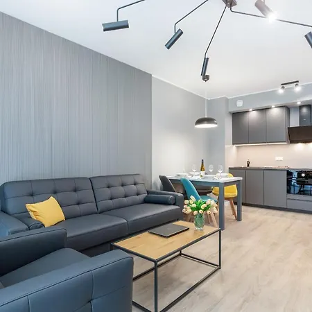 Modern Center By Renters Apartment *