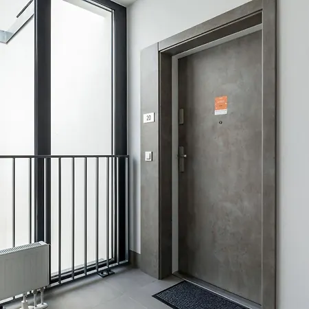 Apartment Modern Center By Renters Poznan
