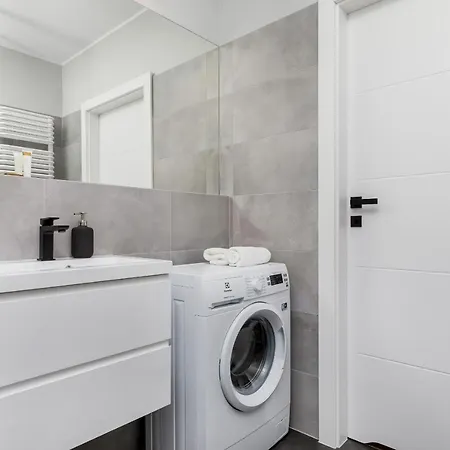 Modern Center By Renters * Πόζναν