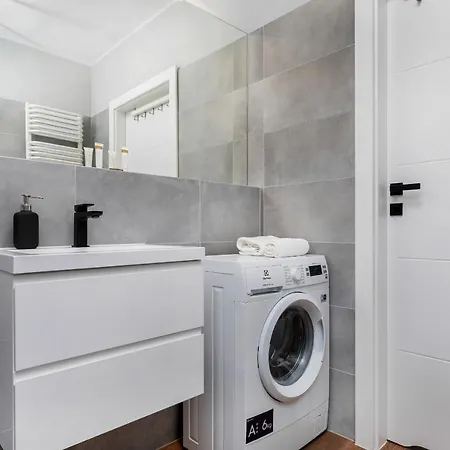 Modern Center By Renters Διαμέρισμα Πόζναν