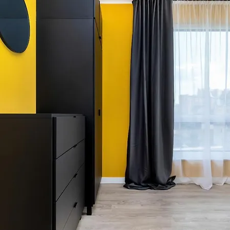Modern Center By Renters *