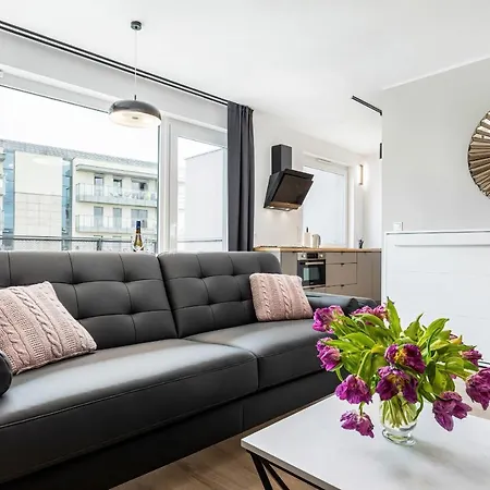 Apartment Modern Center By Renters