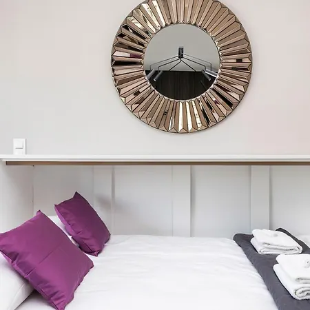 Apartment Modern Center By Renters