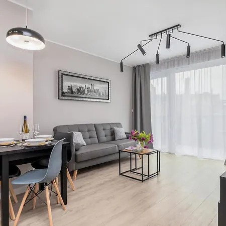 Modern Center By Renters Lägenhet *