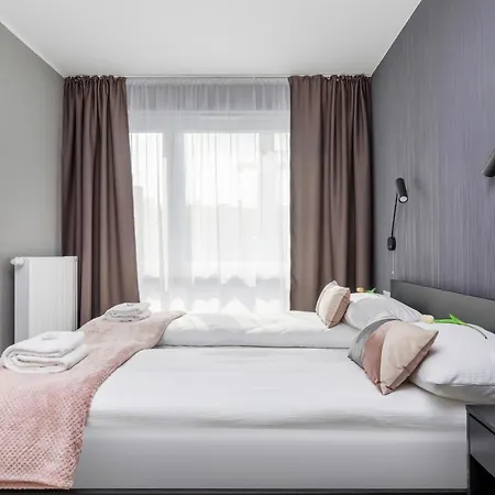 Modern Center By Renters شقة بوزنان