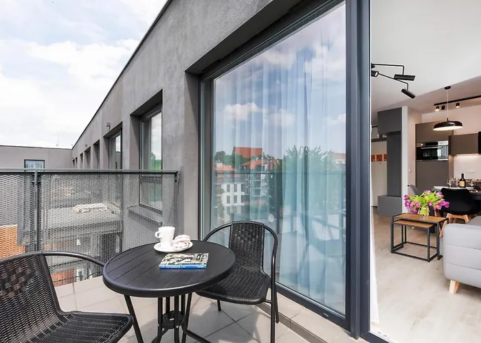 Modern Center By Renters بوزنان