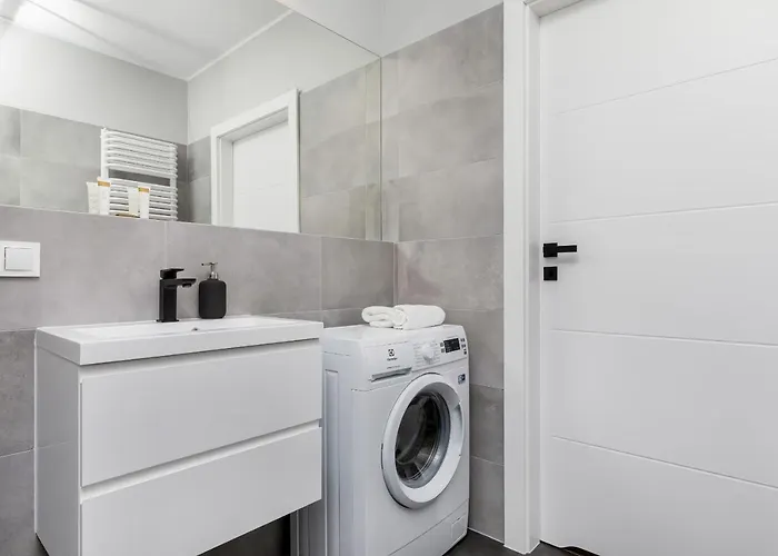 Modern Center By Renters * Poznań