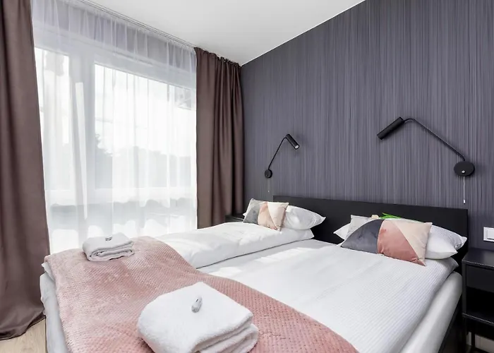 Modern Center By Renters *